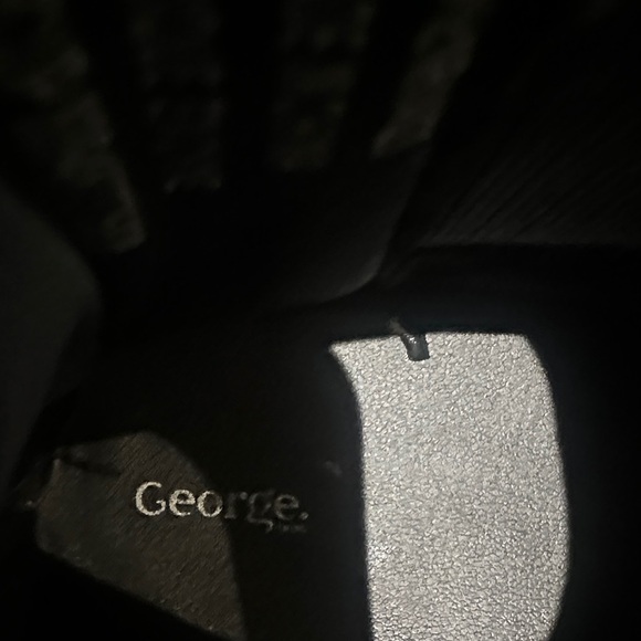 George Kids Black Ribbed Boots - Picture 2 of 2